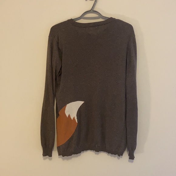 Foxy Sweater - Picture 2 of 3